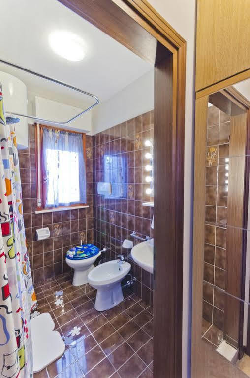 Residence Valbella Bibione Bagian luar foto